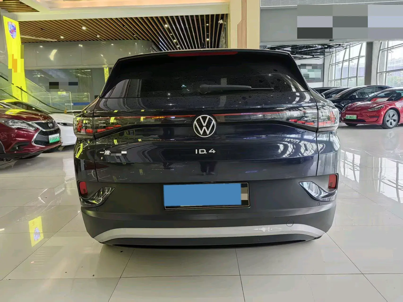 2022 VOLKSWAGEN ID.4 thumbnail 4
