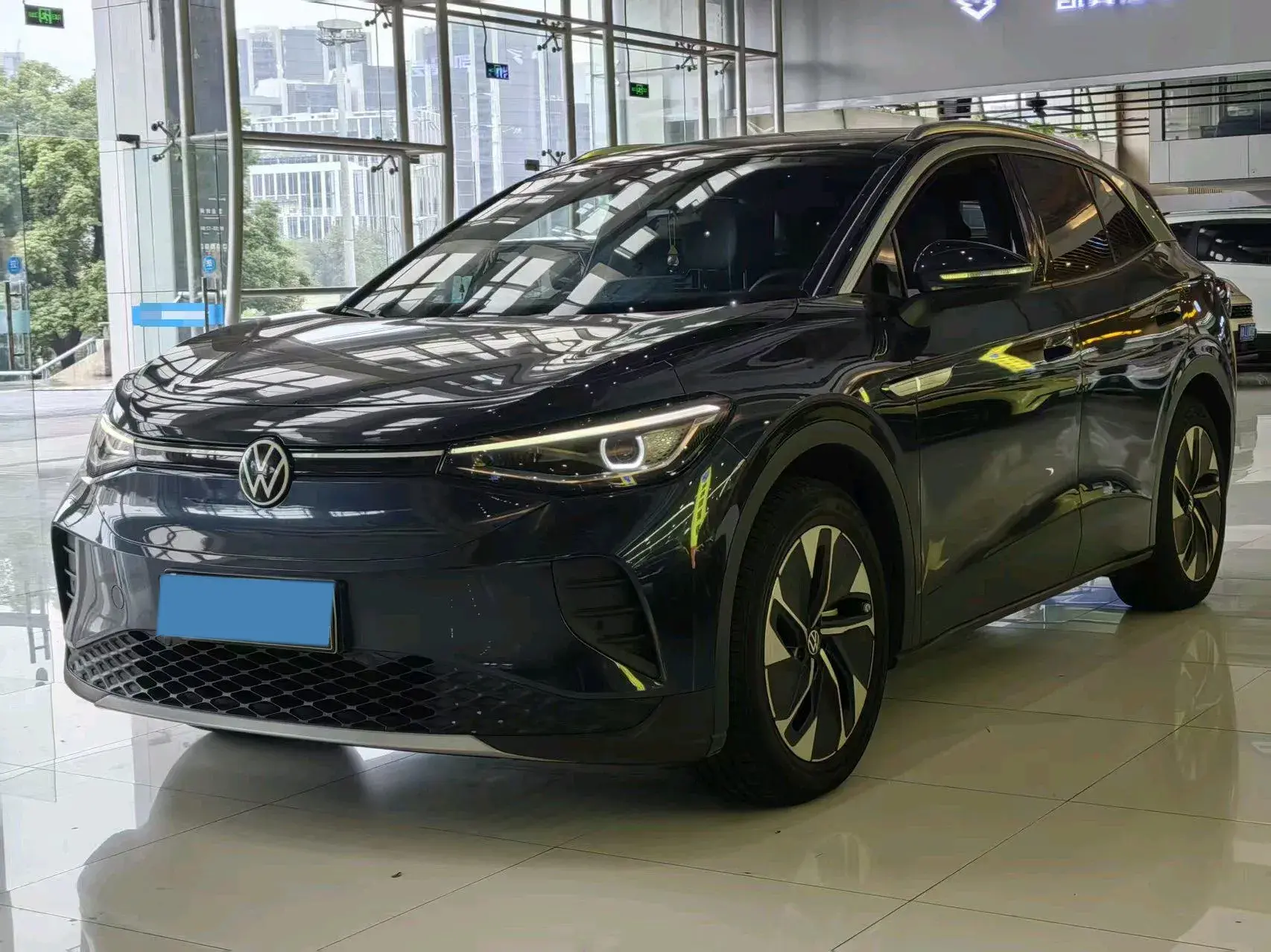 2022 VOLKSWAGEN ID.4 view 1