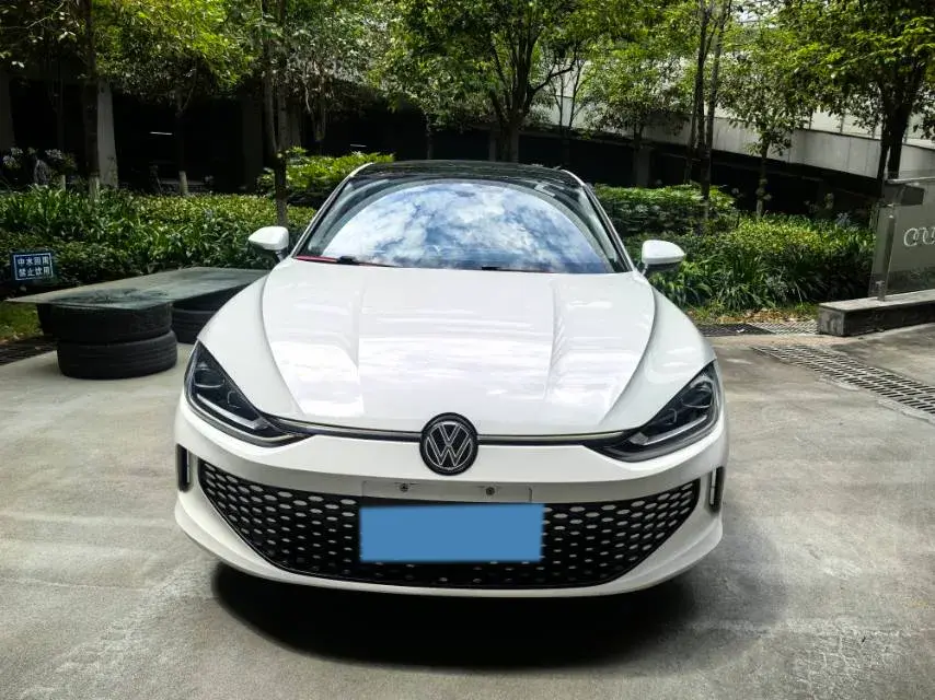 2022 VOLKSWAGEN LAMANDO thumbnail 2