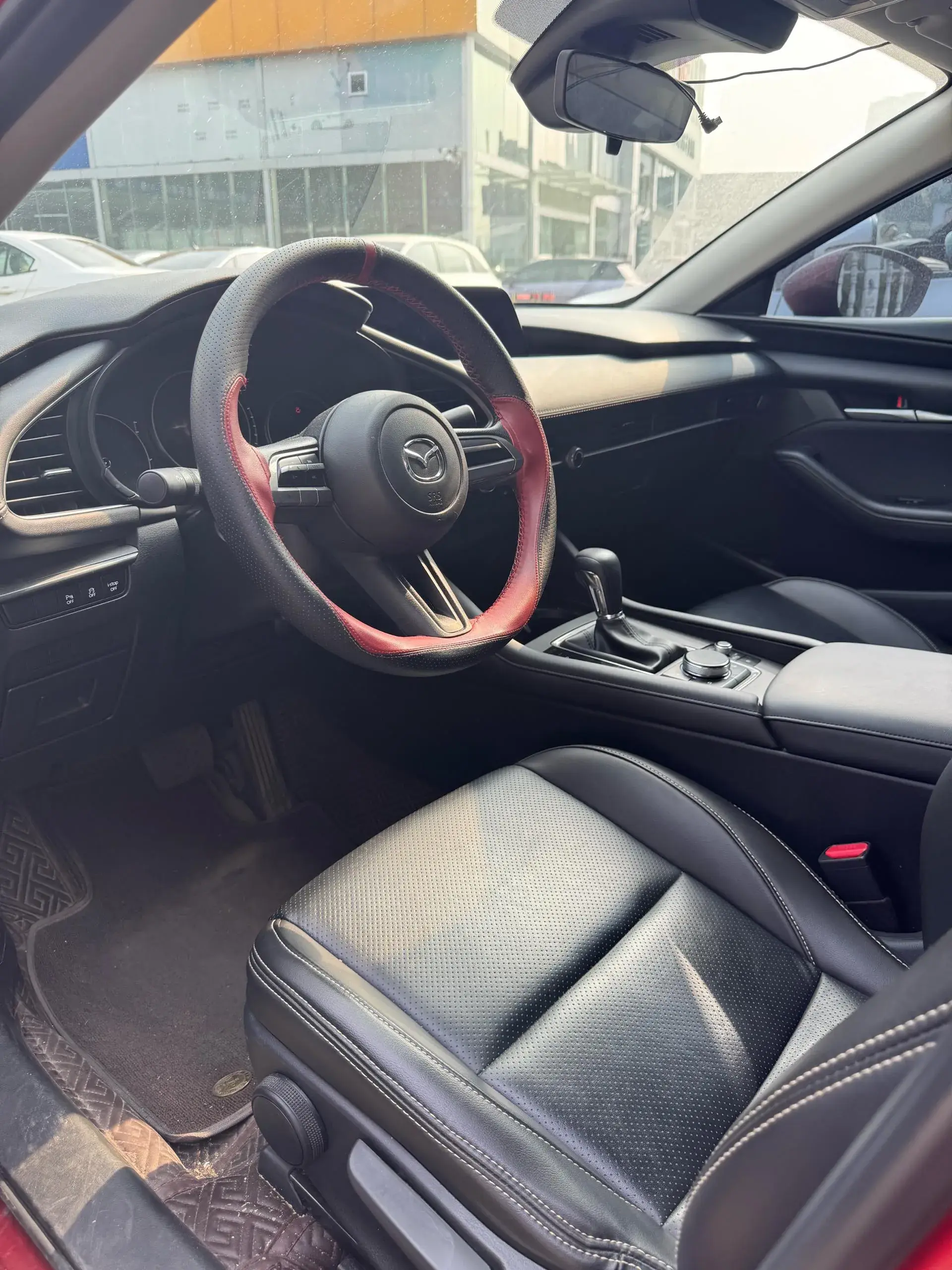 2022 MAZDA 3 thumbnail 2