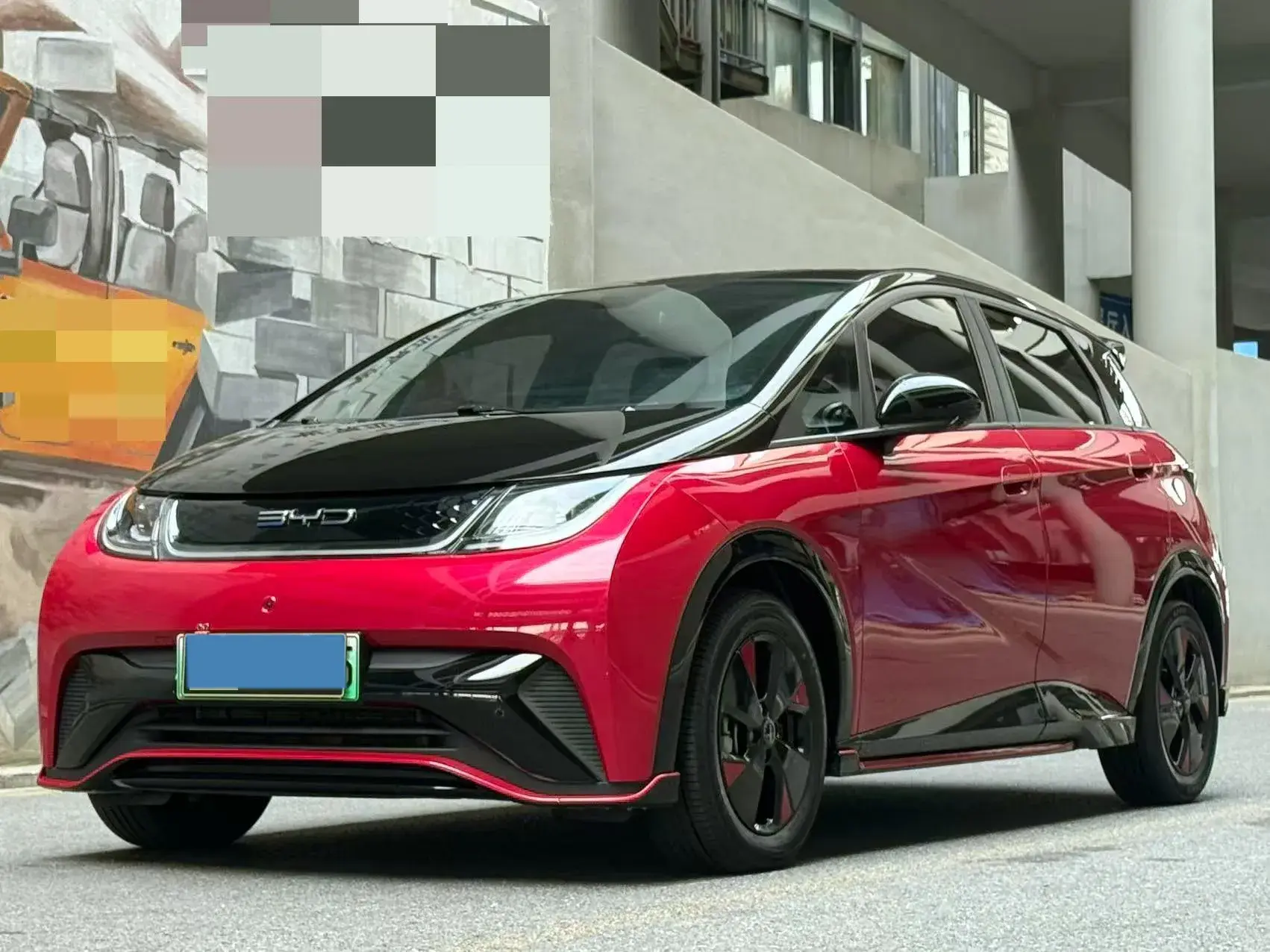 2023 BYD DOLPHIN view 1