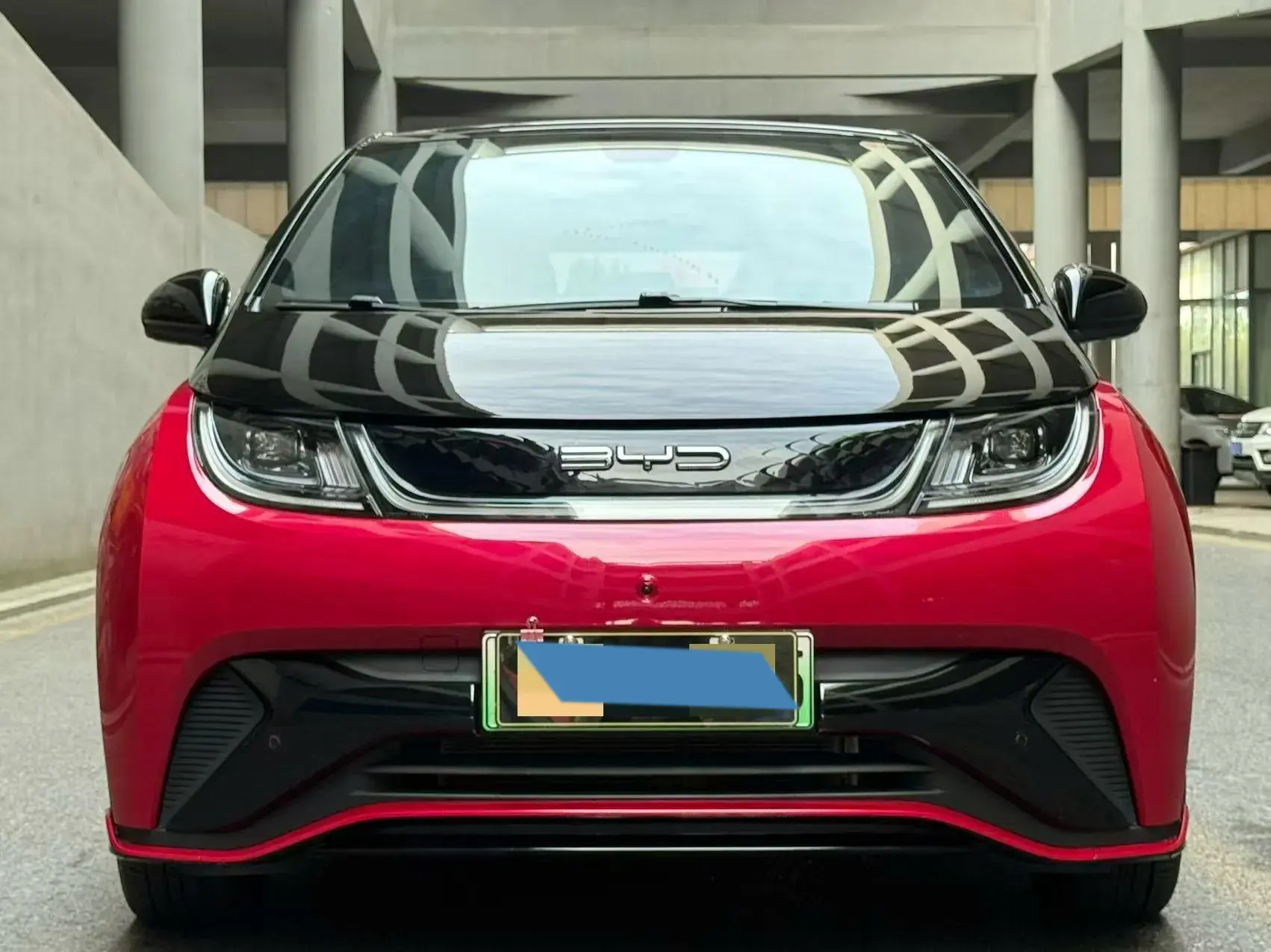 2023 BYD DOLPHIN thumbnail 2