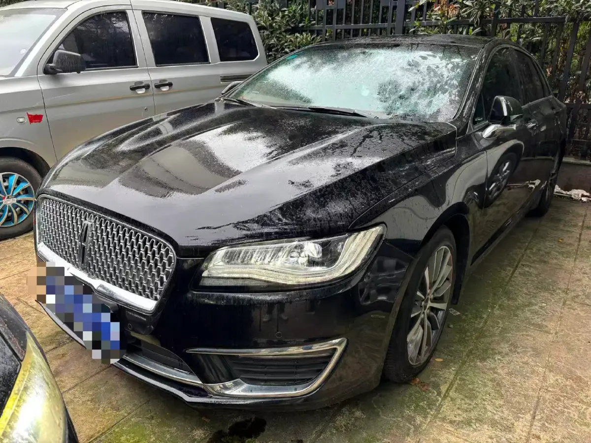 2019 Lincoln MKZ 2.0T 196HP L4 6AT