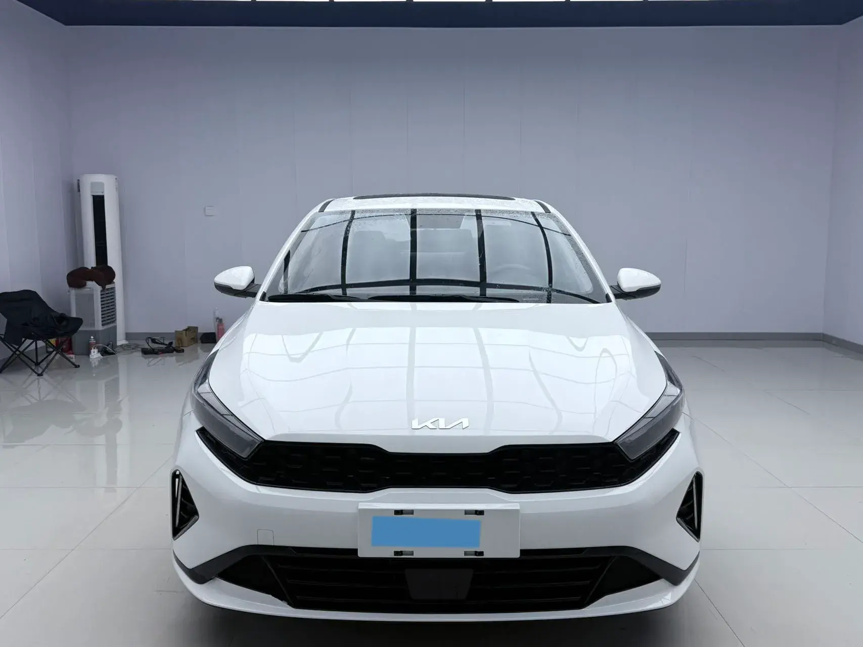 2023 KIA K3 thumbnail 2