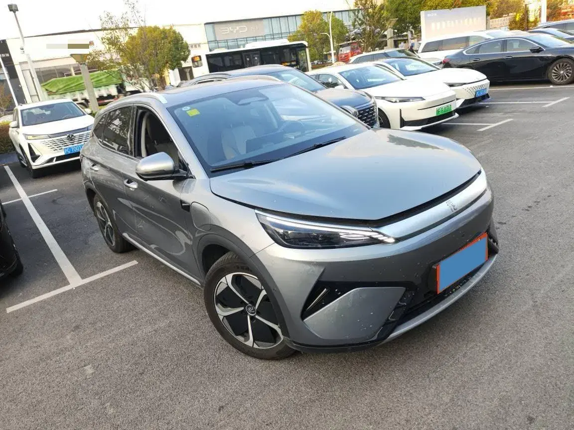 2025 BYD YUAN thumbnail 4