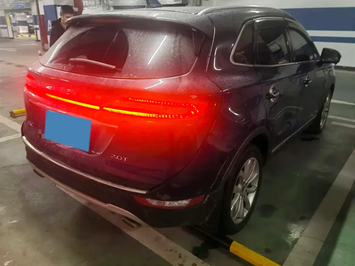 2019 LINCOLN MKC thumbnail 3