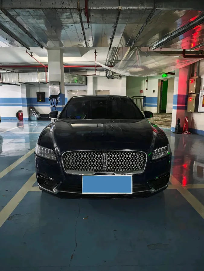 2019 Lincoln Continental 2.0T 241HP L4 6AT,autocango,china used car exporter,china ev exporter,chinese used car exporter,chinese used ev exporter