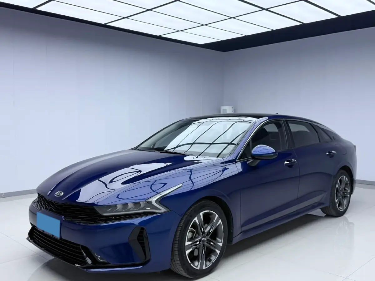 2020 Kia K5 1.5T 170HP L4 7DCT 2020 Kia K5 1.5T 170HP L4 7DCT