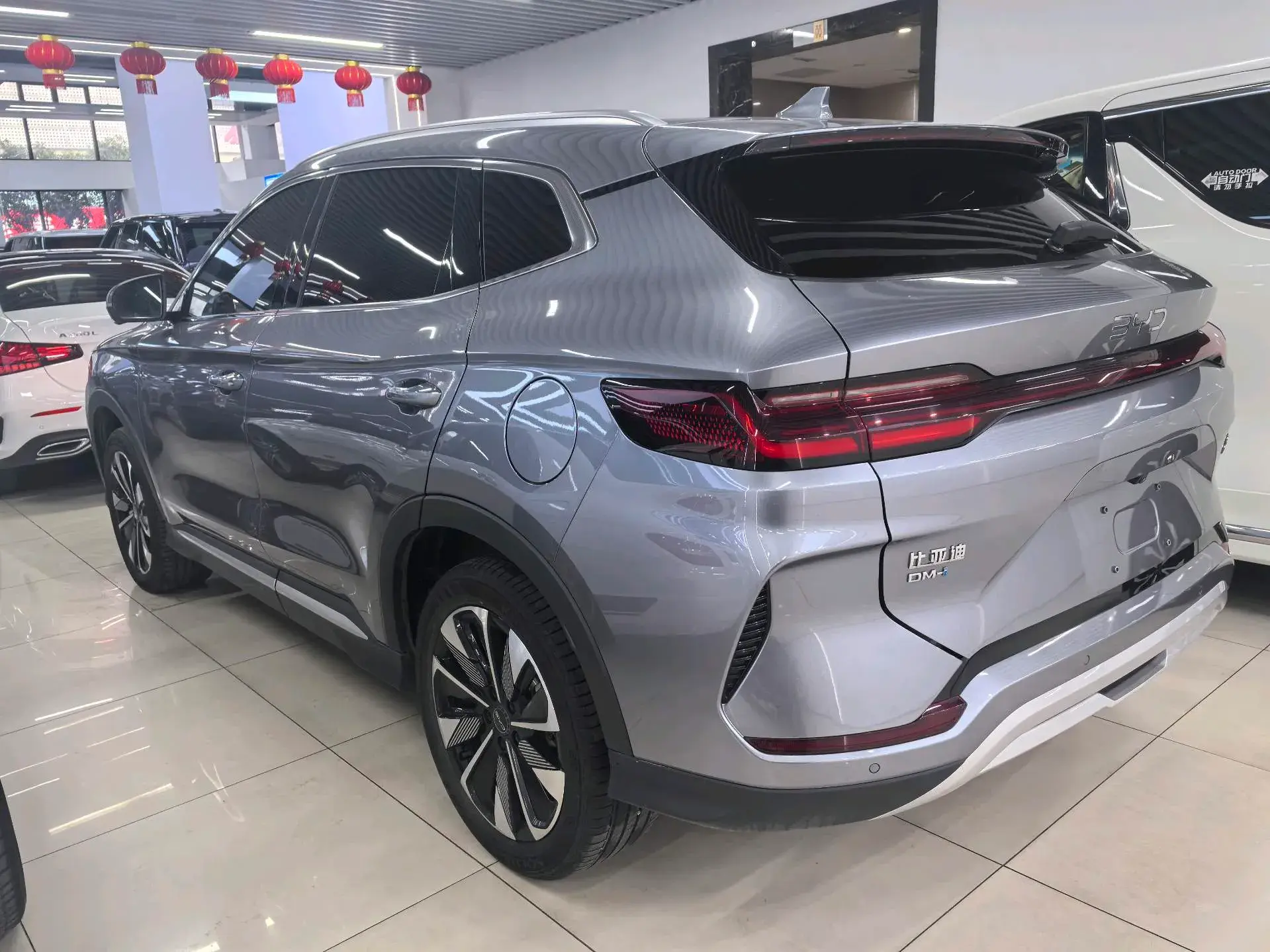 2025 BYD SONG thumbnail 2