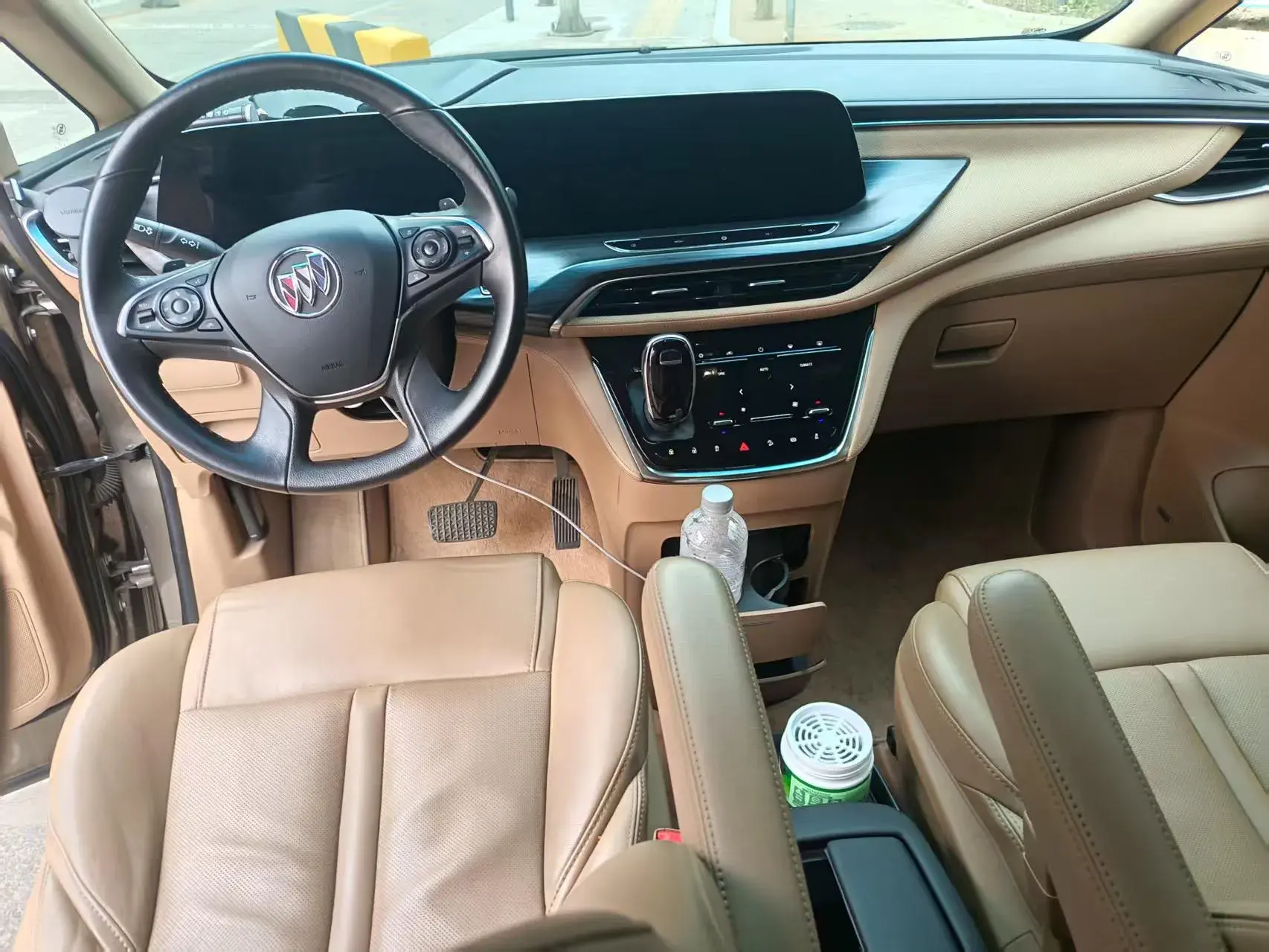 2021 BUICK GL8 thumbnail 3