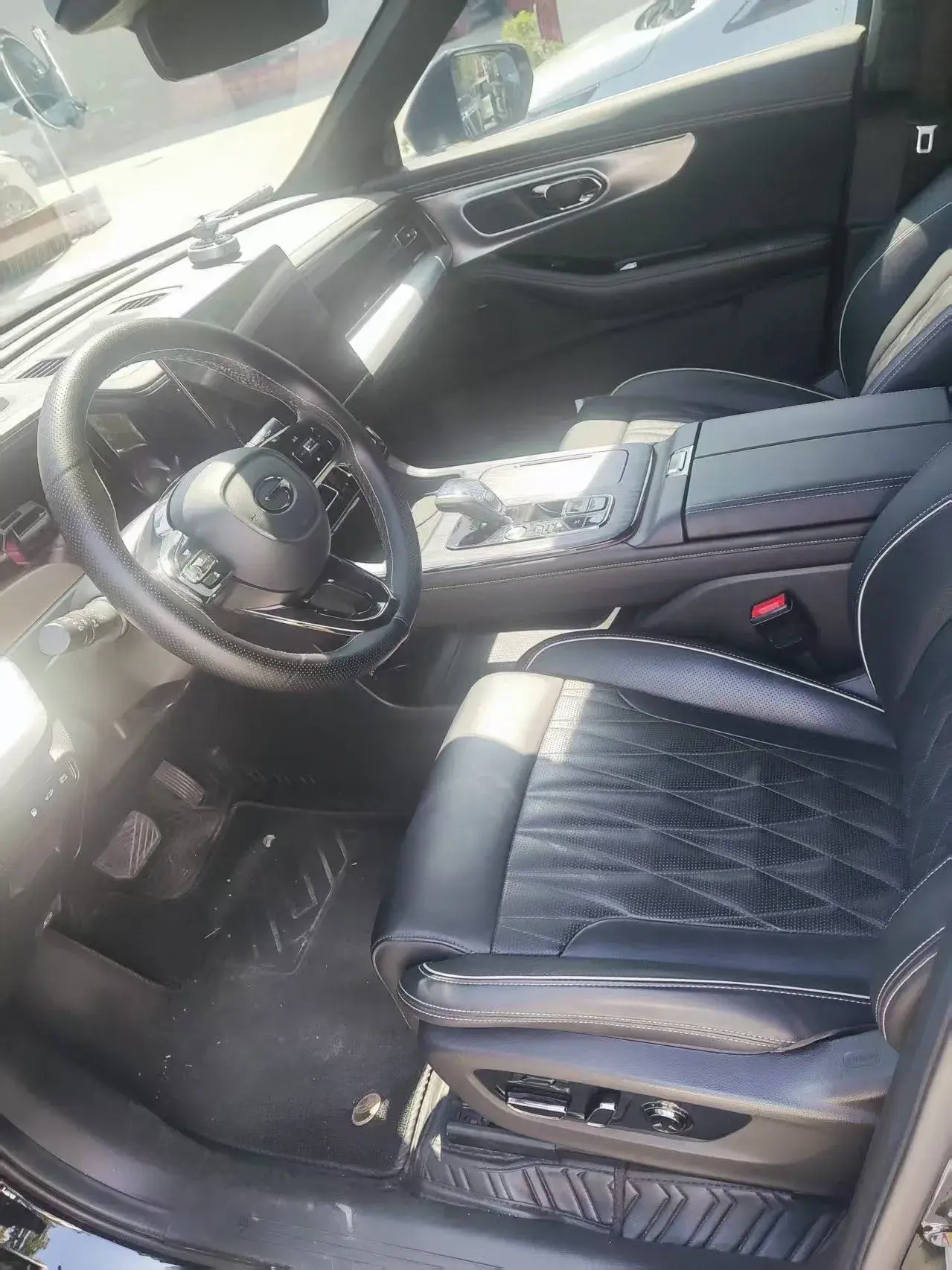 2022 GAC TRUMPCHI thumbnail 2