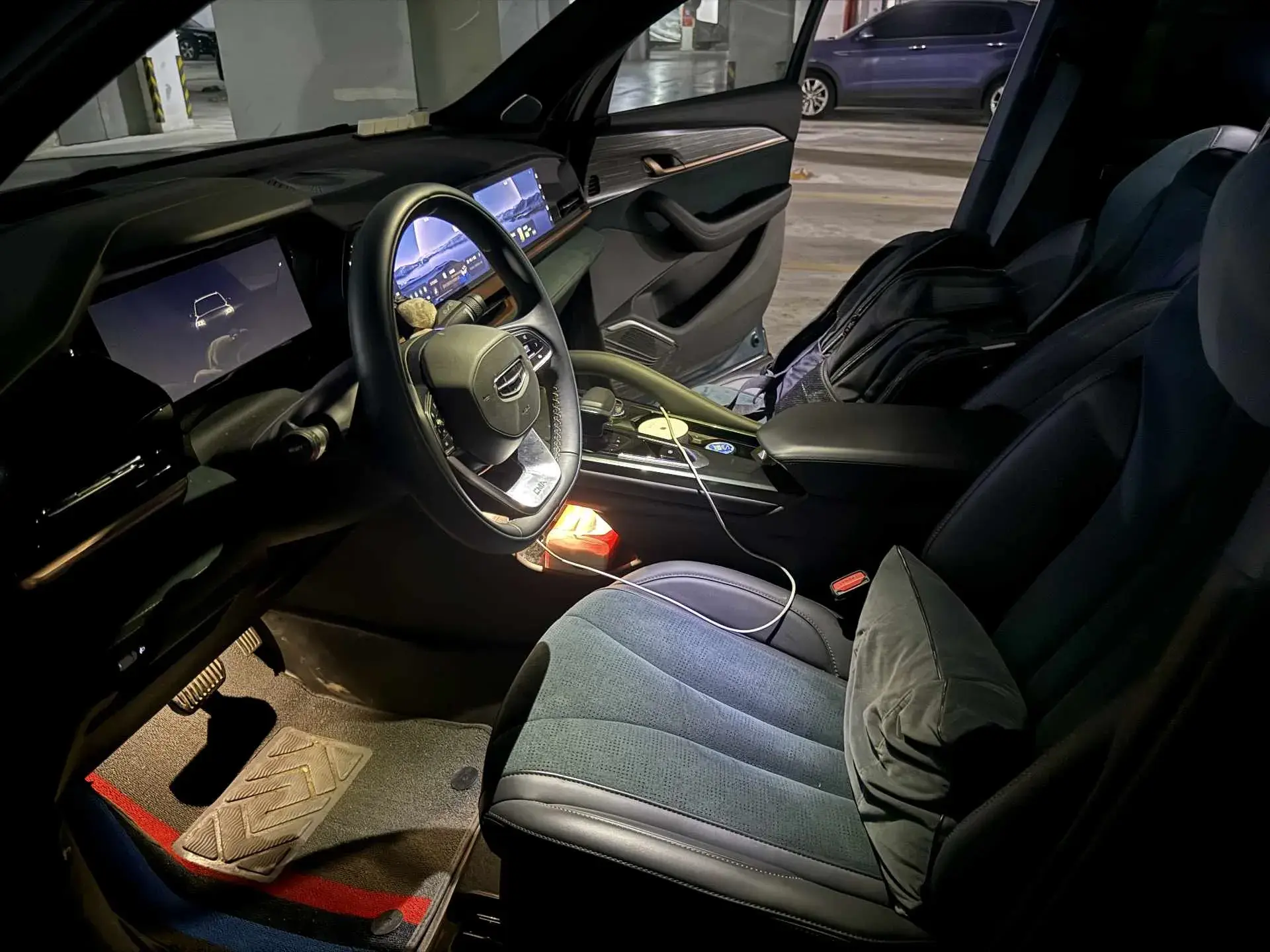 2023 GEELY MONJARO thumbnail 2