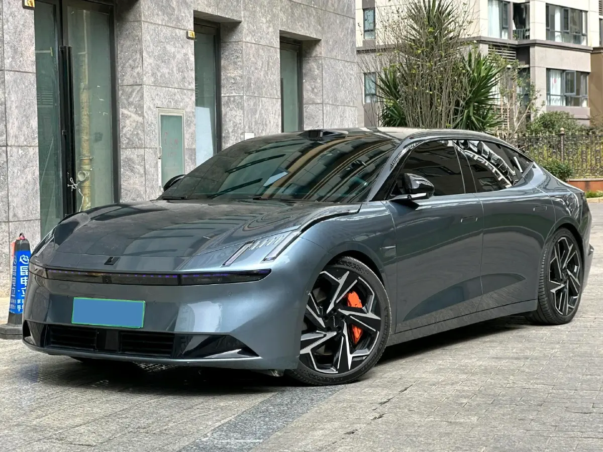 2024 LYNK&CO Z10 BEV 95KWH