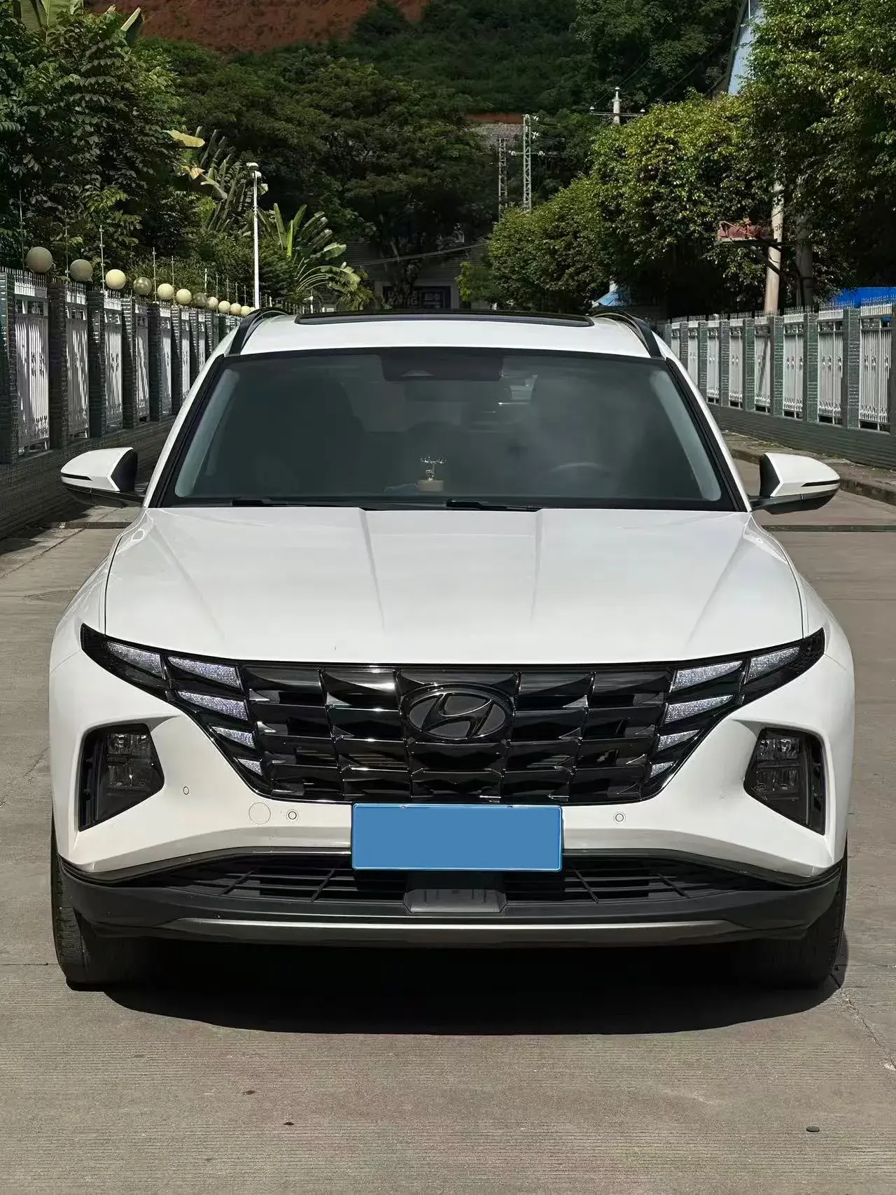 2022 HYUNDAI TUCSON thumbnail 2