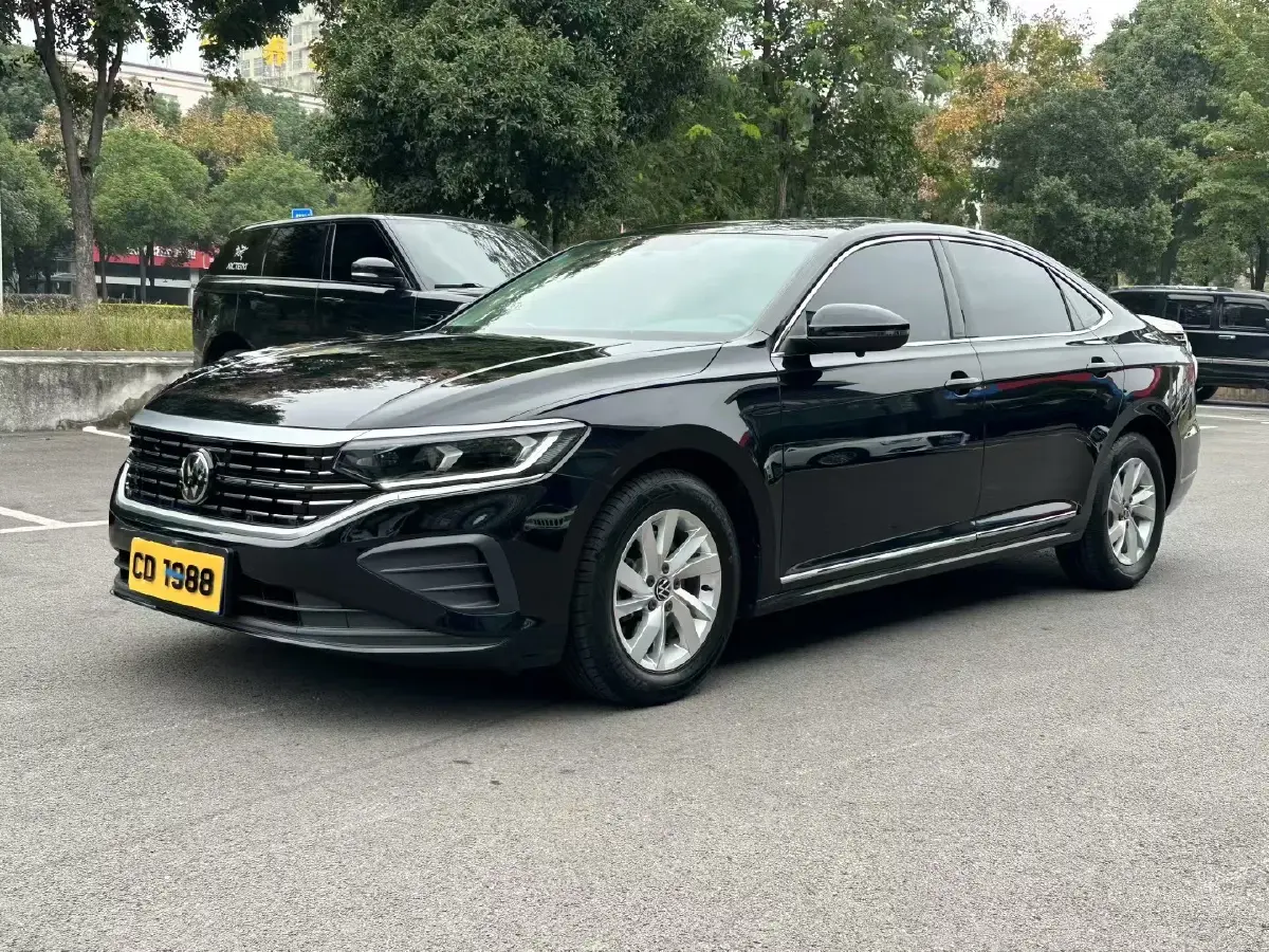 2024 Volkswagen Passat 1.4T 150HP L4 7DCT