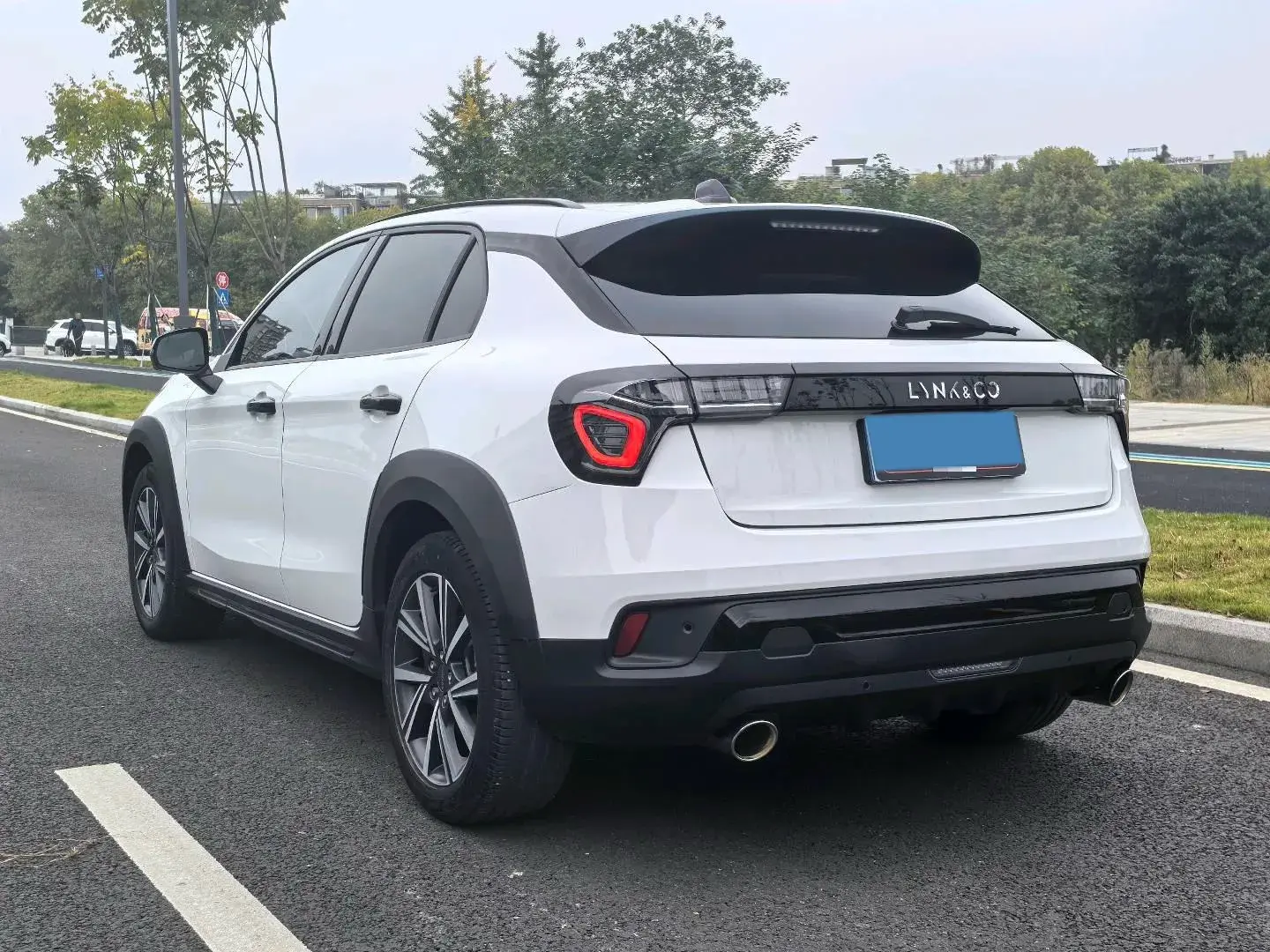 2021 LYNK&CO 02 thumbnail 4