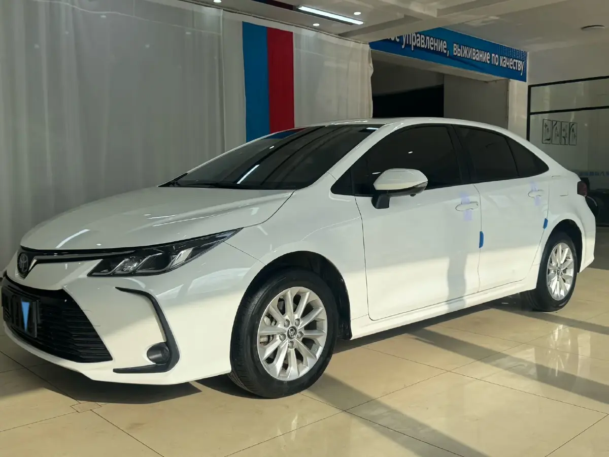2021 Toyota Corolla 1.2T 116HP L4 CVT