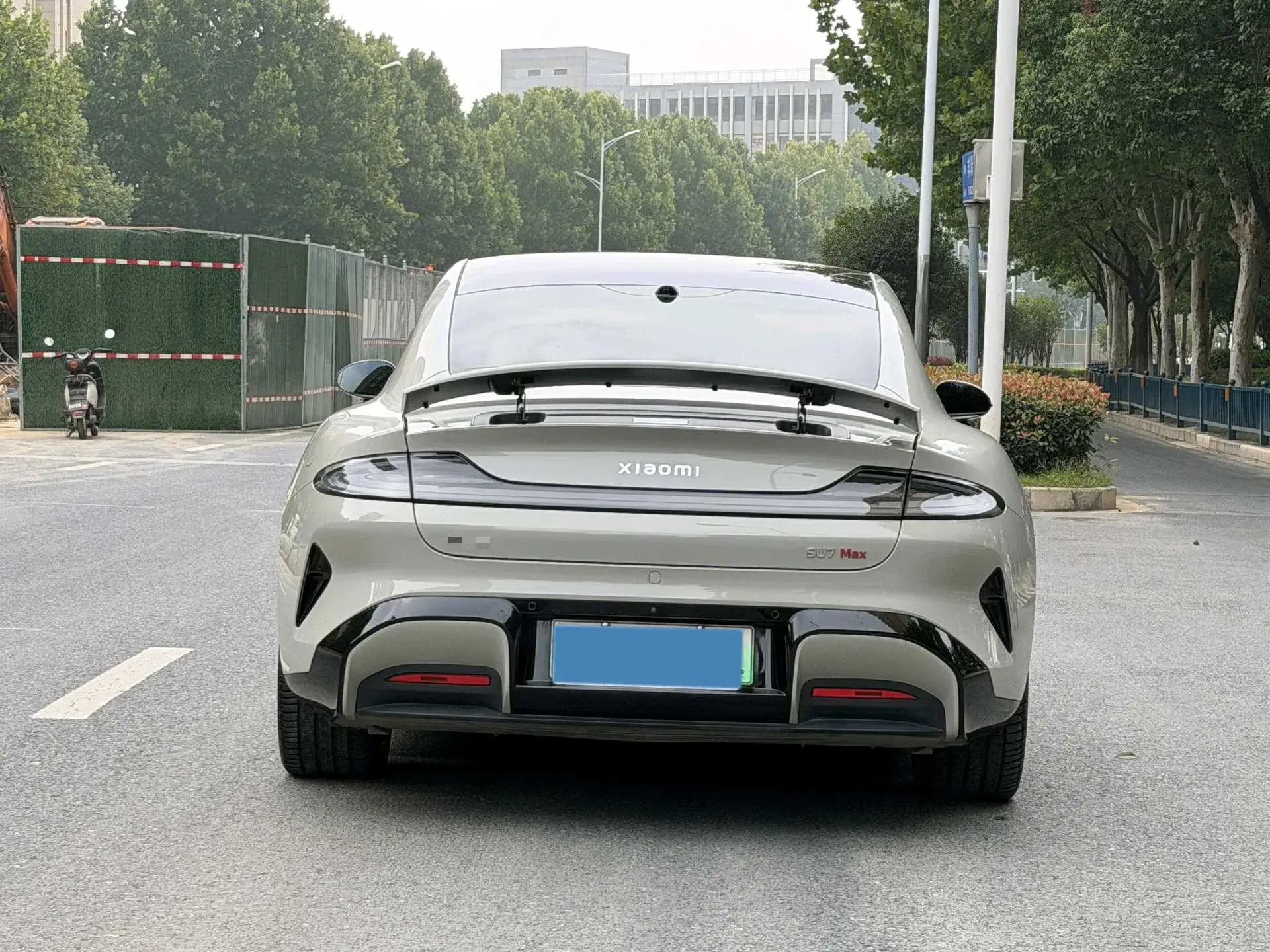 2024 MI SU7 thumbnail 4