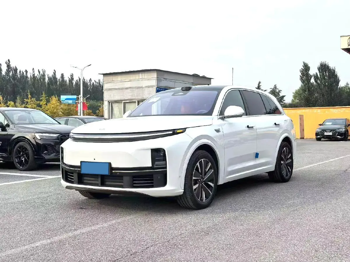 2025 Li L7 Range Extended 154HP REEV