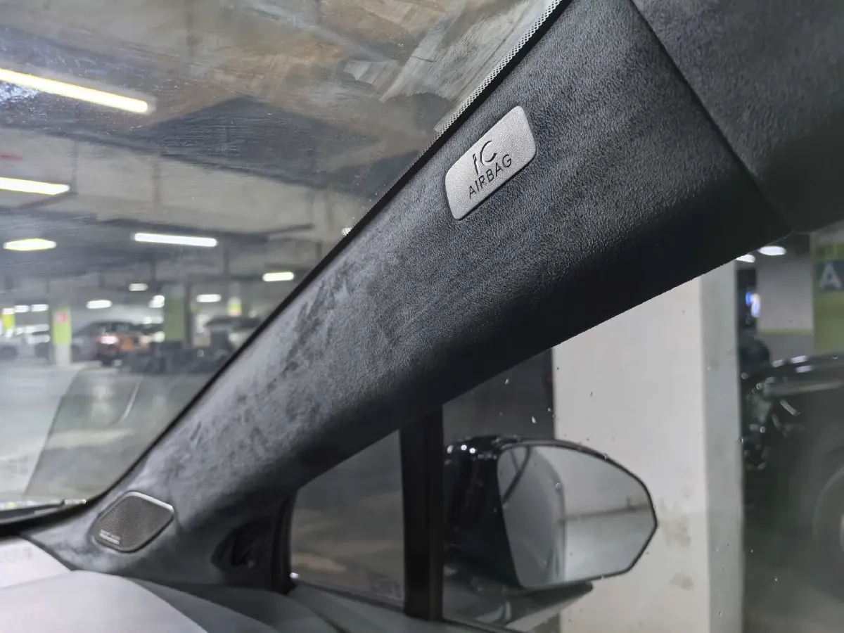 2025 LYNK&CO Z20 BEV 61.47KWH,autocango,china used car exporter,china ev exporter,chinese used car exporter,chinese used ev exporter