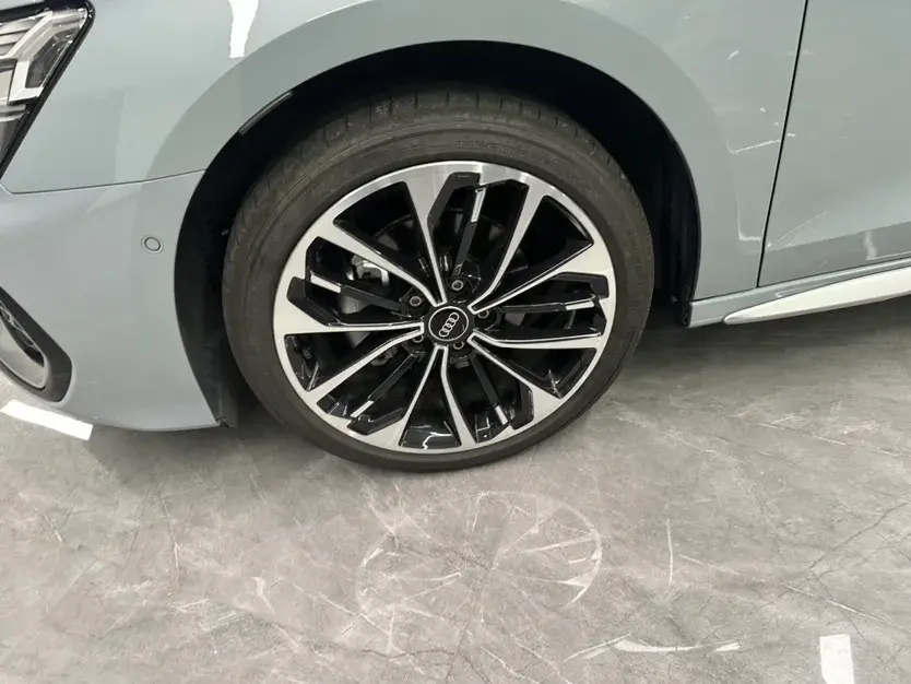 2025 AUDI A3 thumbnail 4