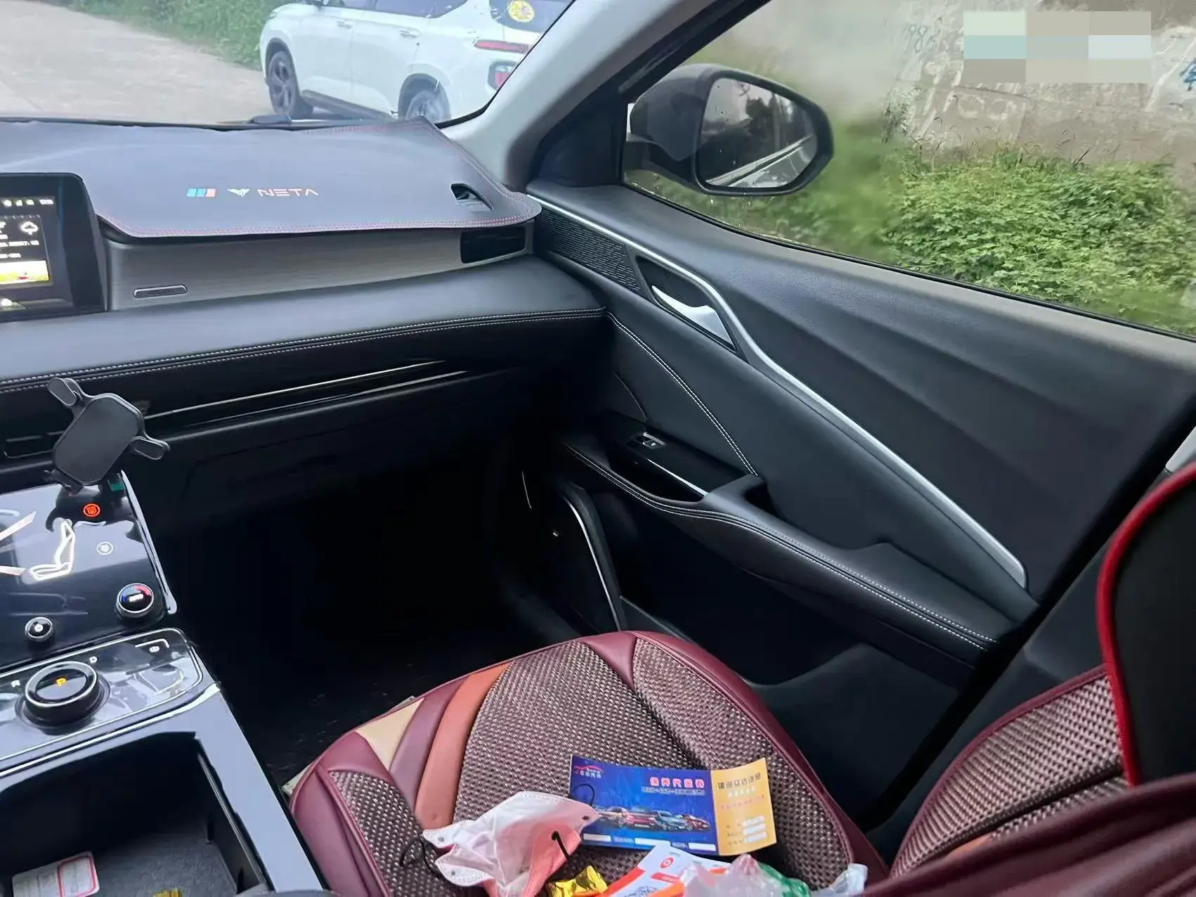 2022 NETA U thumbnail 4