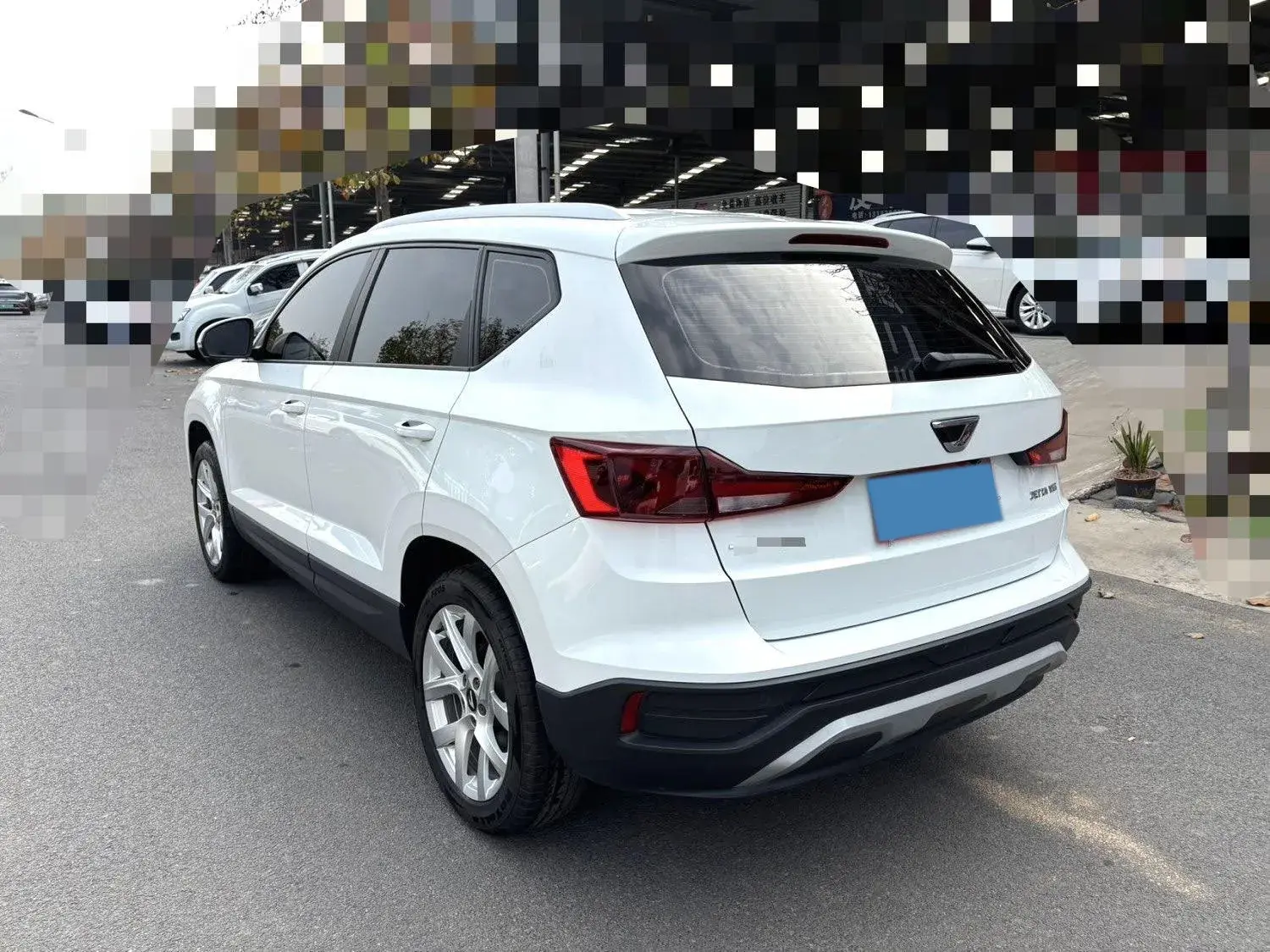 2022 JETTA VS5 thumbnail 4