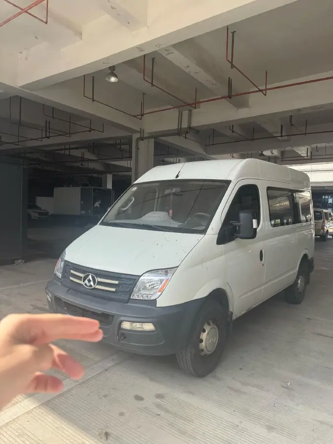 2020 MAXUS XinTu V80 2.5T 136HP L4 6MT