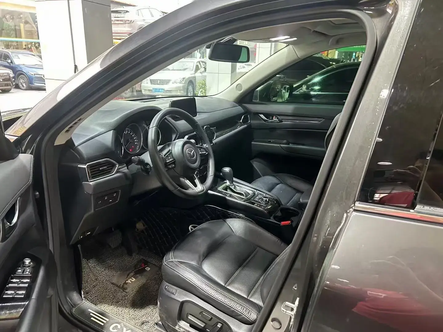 2017 MAZDA CX-5 thumbnail 2