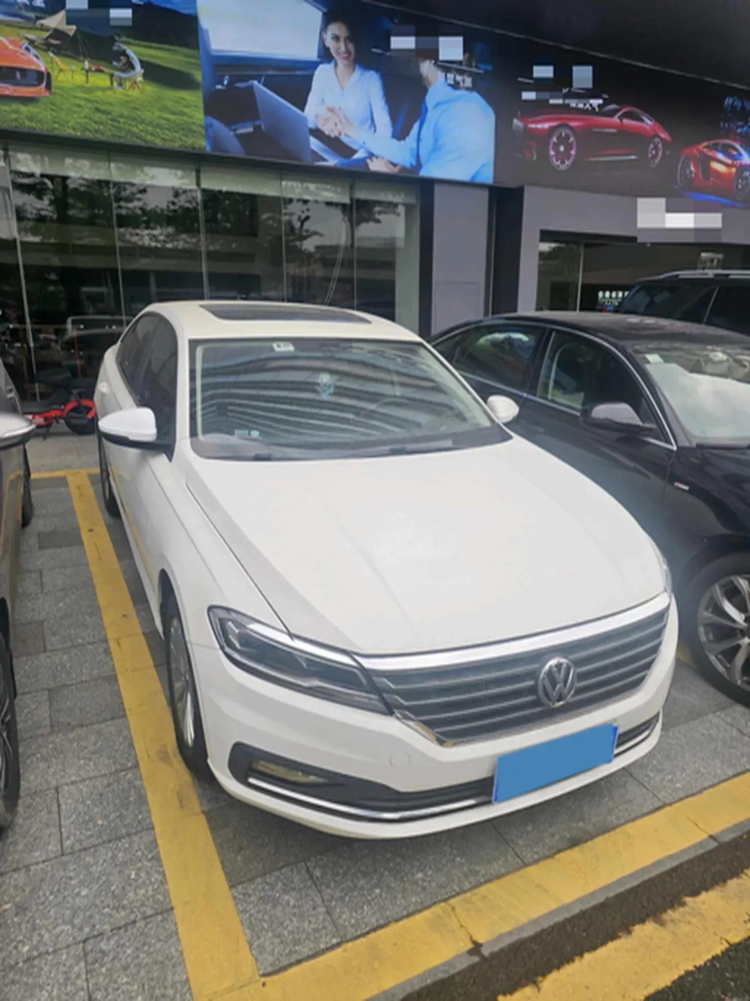 2021 VOLKSWAGEN LAVIDA thumbnail 2