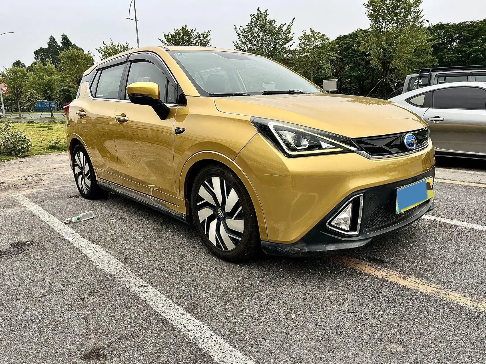 2017 AION TRUMPCHI thumbnail 3