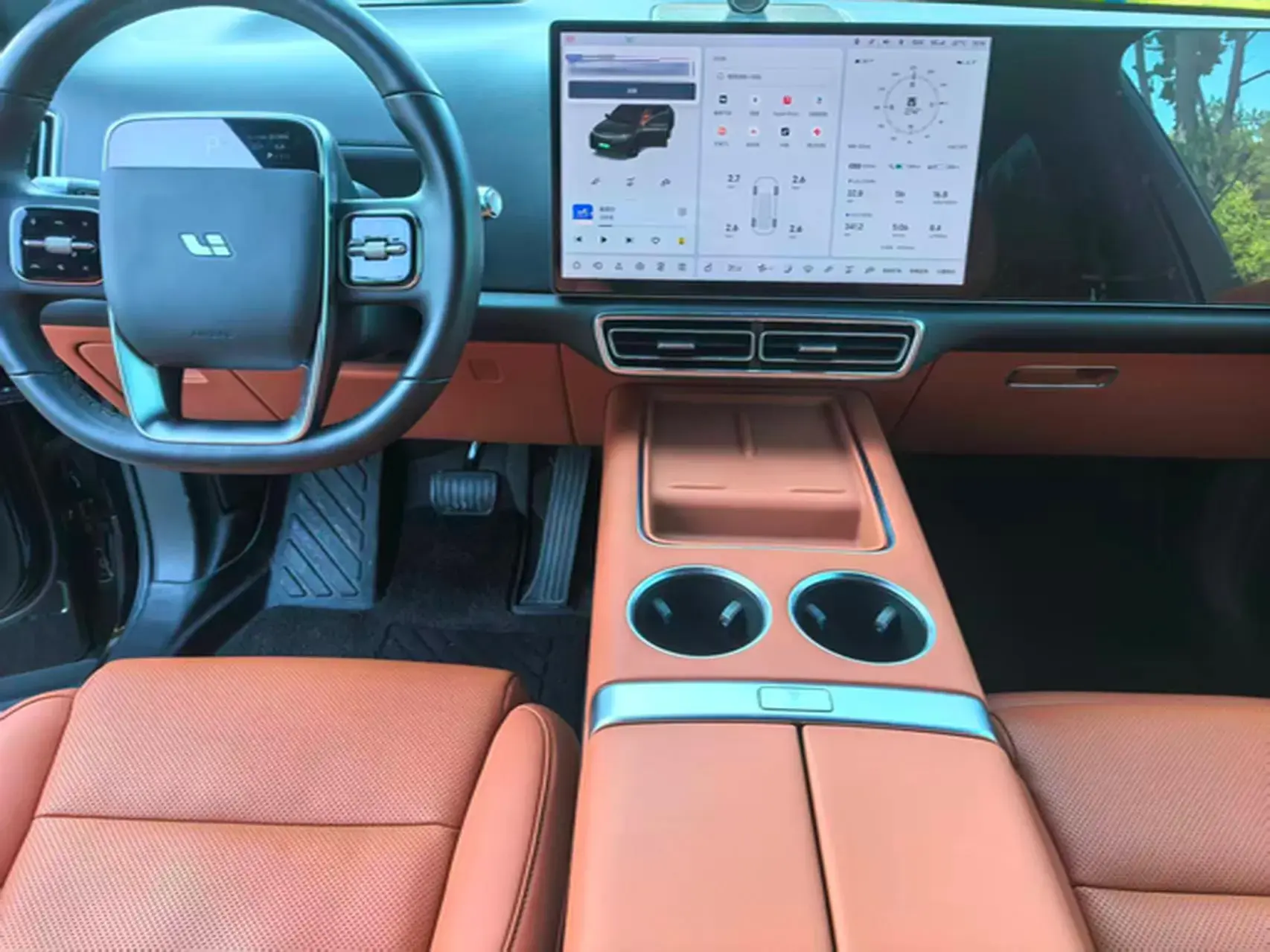 2023 LI L7 thumbnail 4