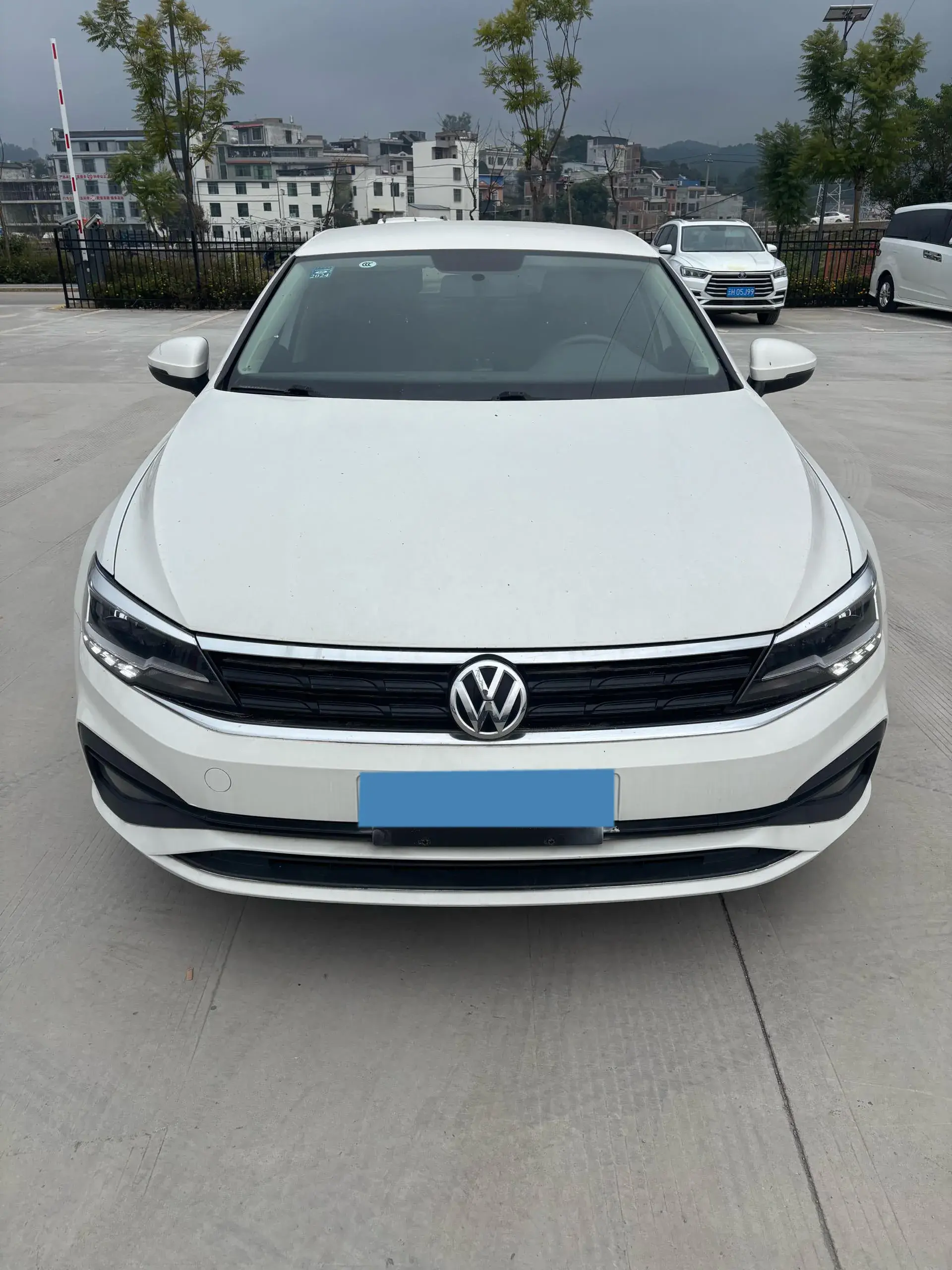 2021 VOLKSWAGEN LAMANDO thumbnail 2