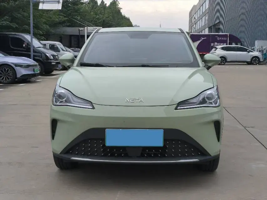 2023 NETA AYA thumbnail 2