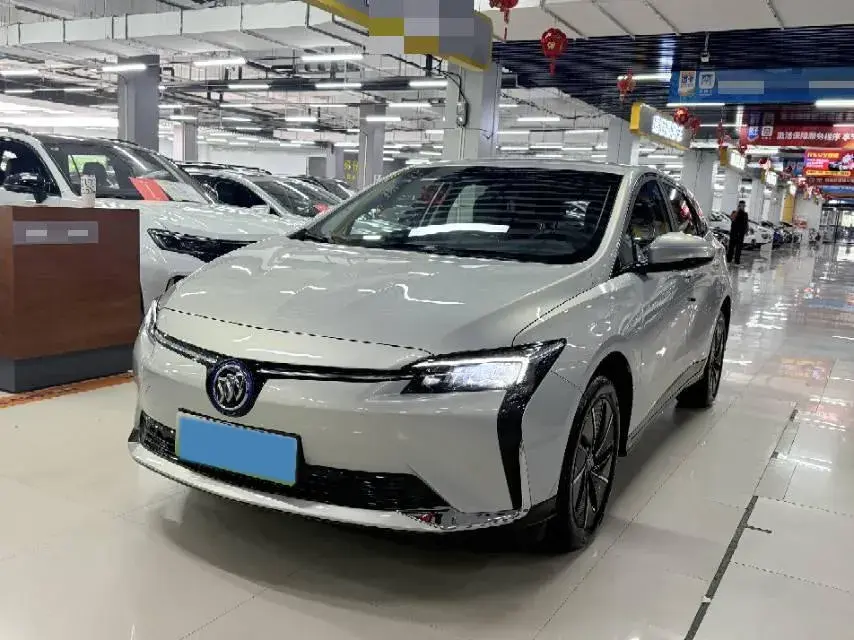 2023 BUICK VELITE view 1