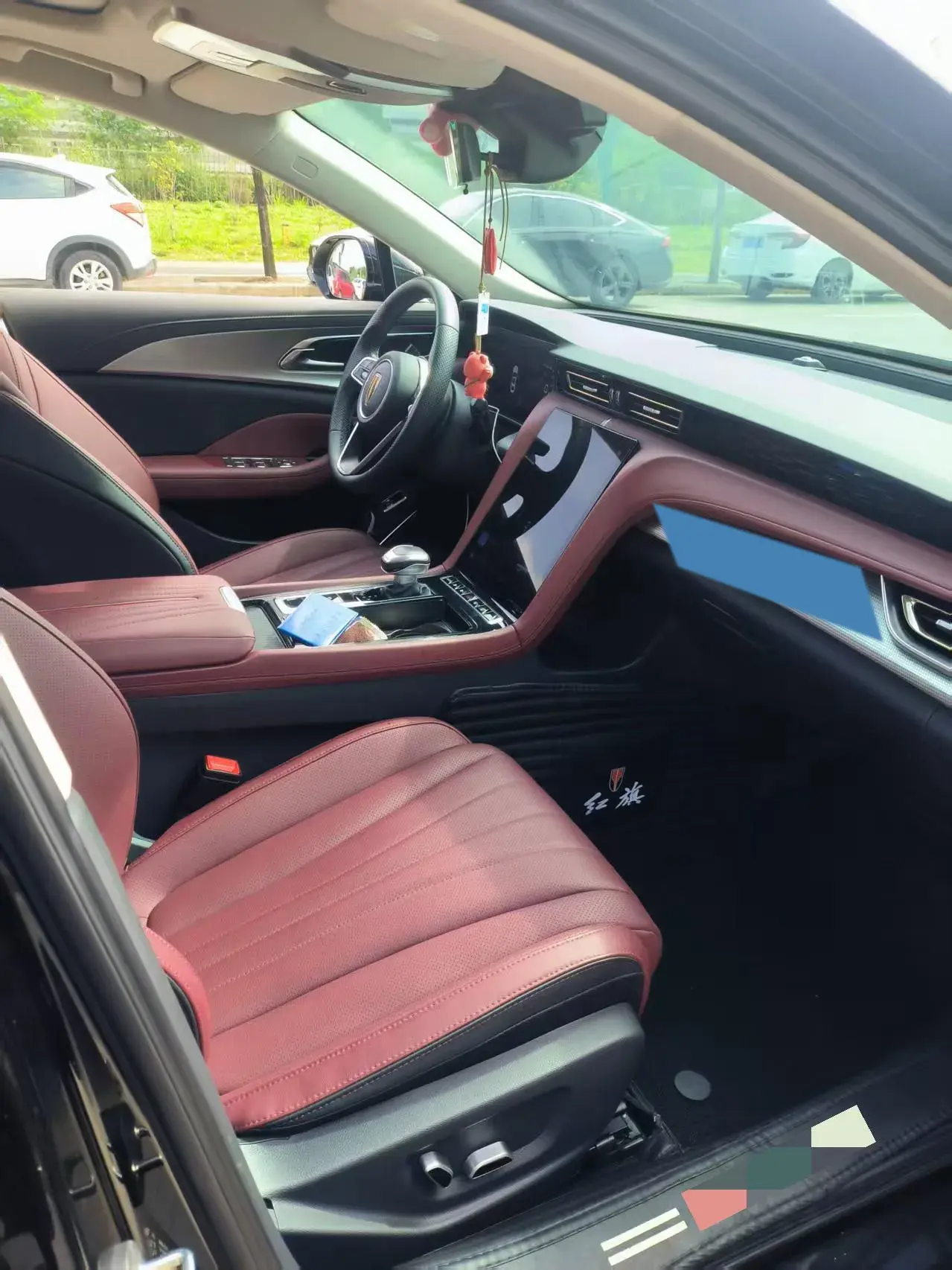 2024 HONGQI H5 thumbnail 2