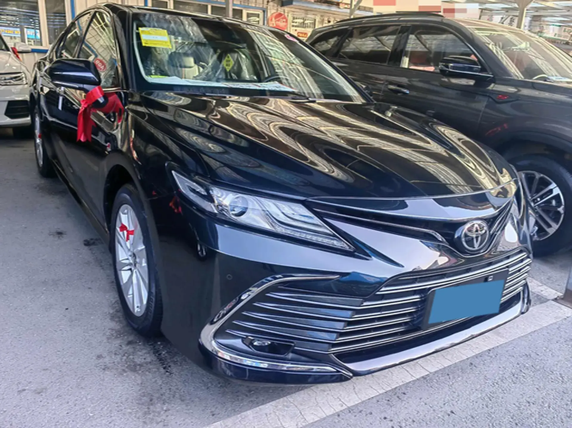 2021 TOYOTA CAMRY thumbnail 3