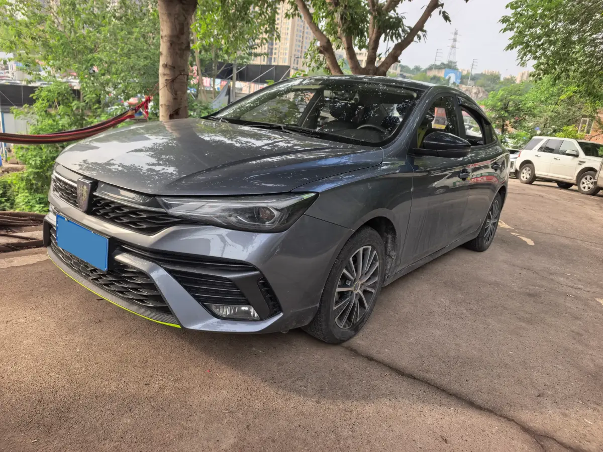 2021 Roewe i5 1.5L 120HP L4 5MT