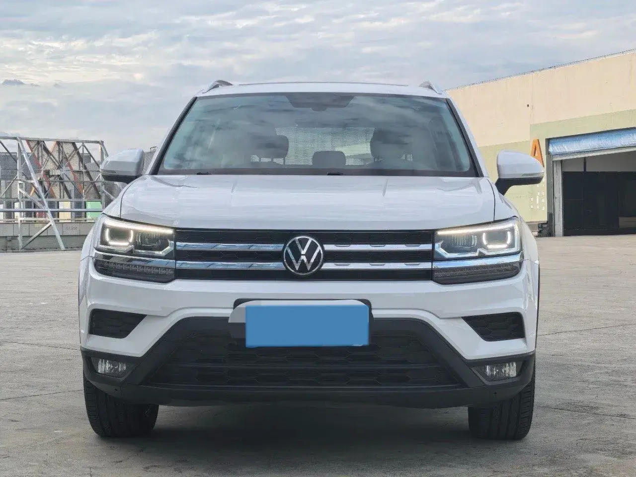 2021 VOLKSWAGEN THARU thumbnail 2