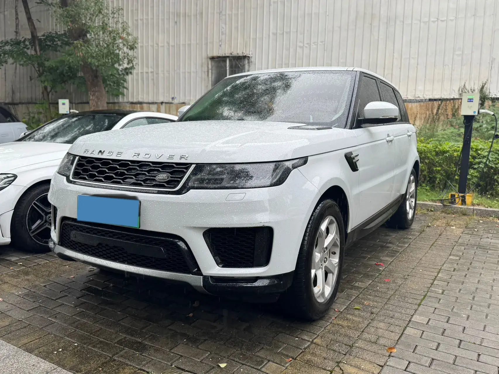 2018 LAND ROVER view 1