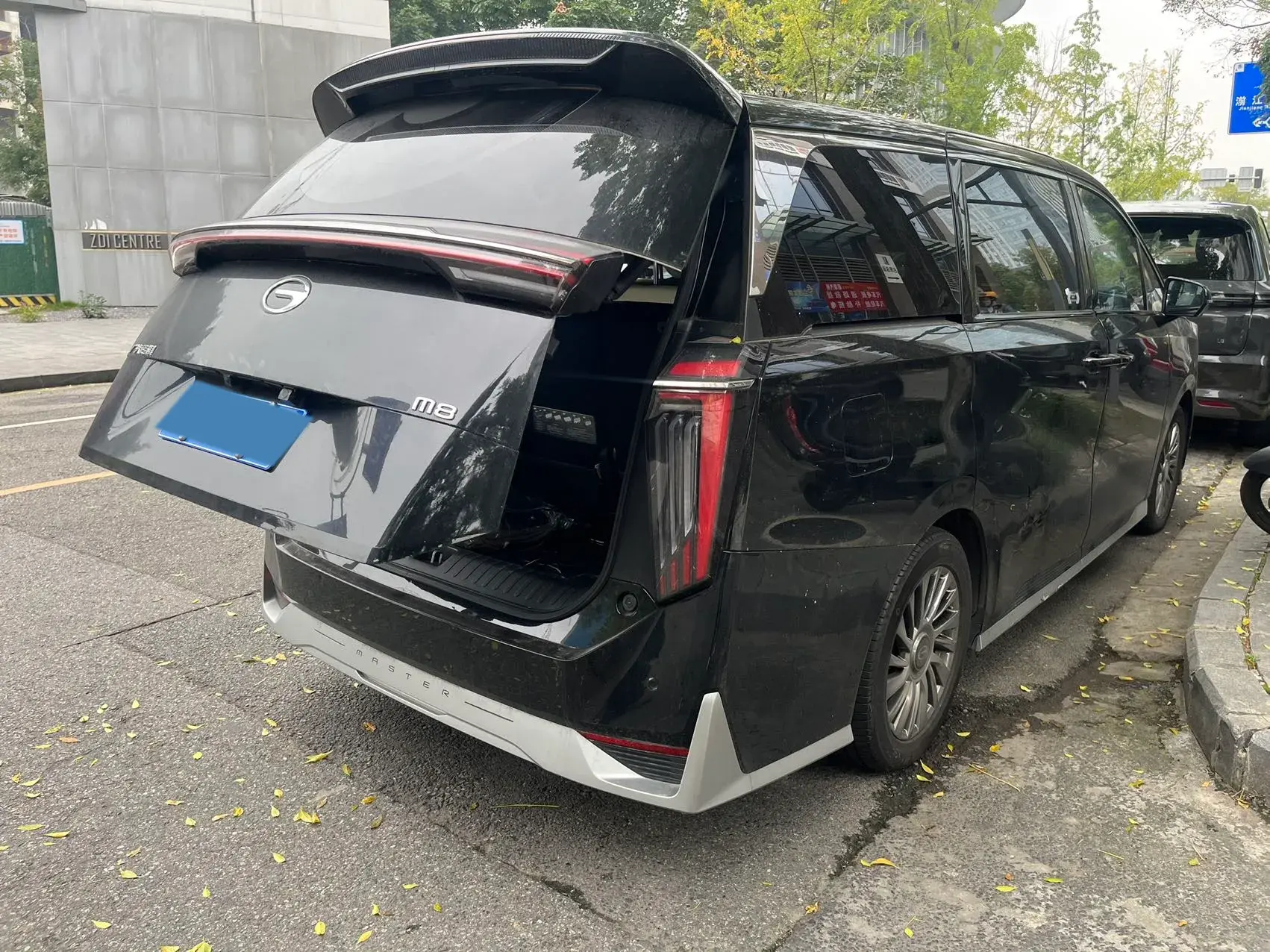 2023 GAC TRUMPCHI thumbnail 3