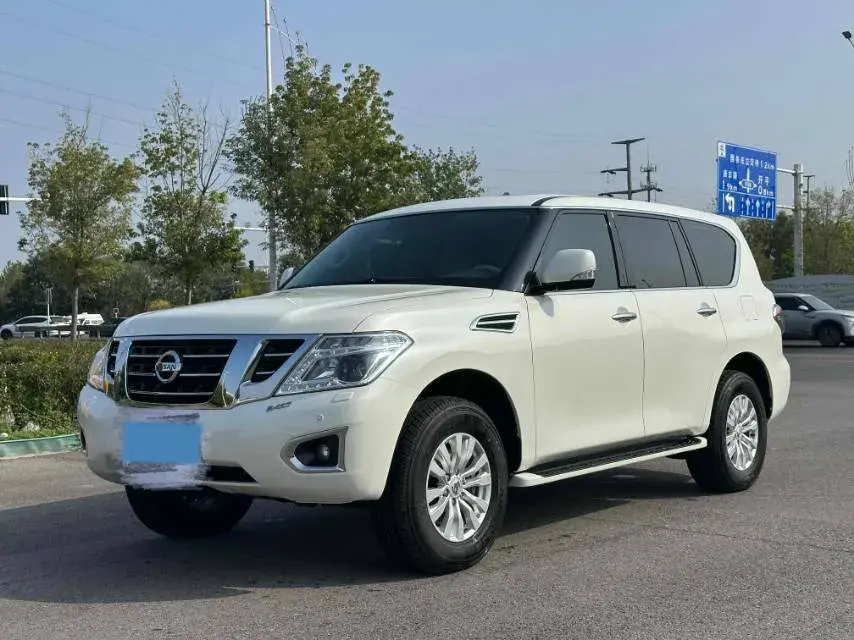 2018 NISSAN PATROL view 1