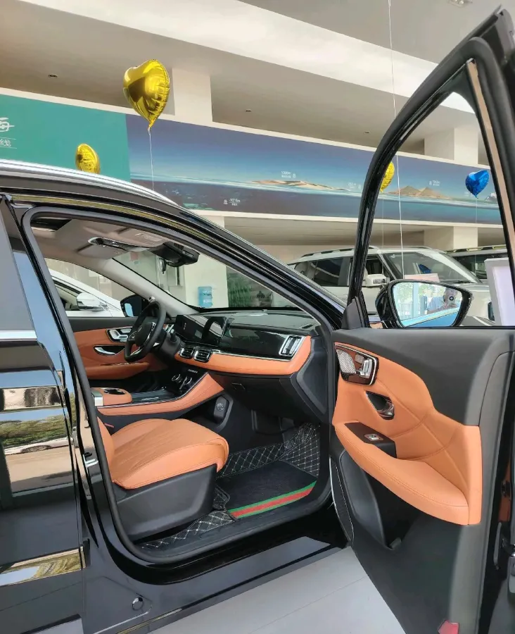 2025 Jetour ShanHai L7 PLUS 1.5T 156HP L4 1DHT PHEV,autocango,china used car exporter,china ev exporter,chinese used car exporter,chinese used ev exporter