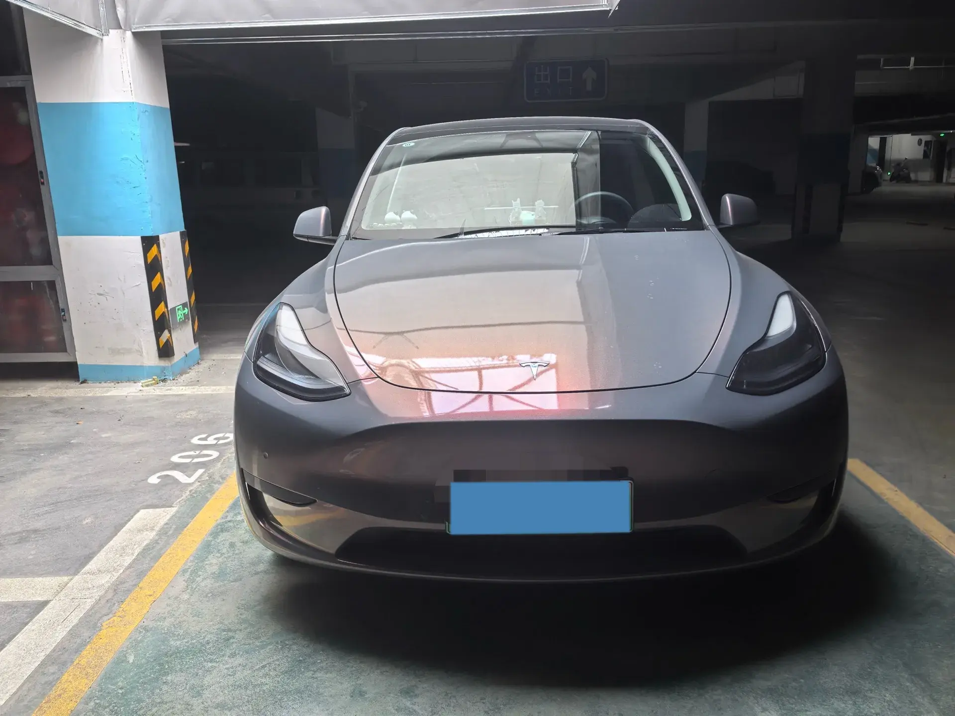 2024 TESLA MODEL thumbnail 2