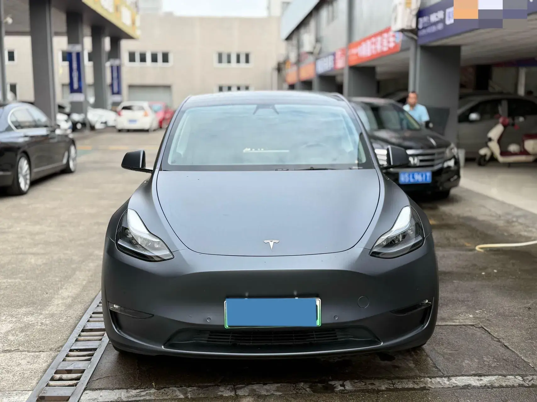 2022 TESLA MODEL thumbnail 2