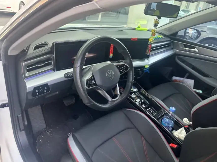 2022 VOLKSWAGEN LAMANDO thumbnail 3