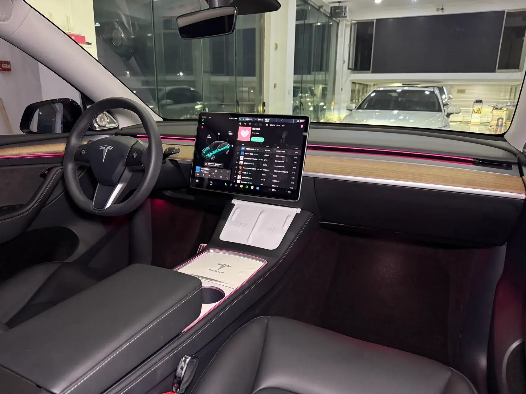 2021 TESLA MODEL thumbnail 4