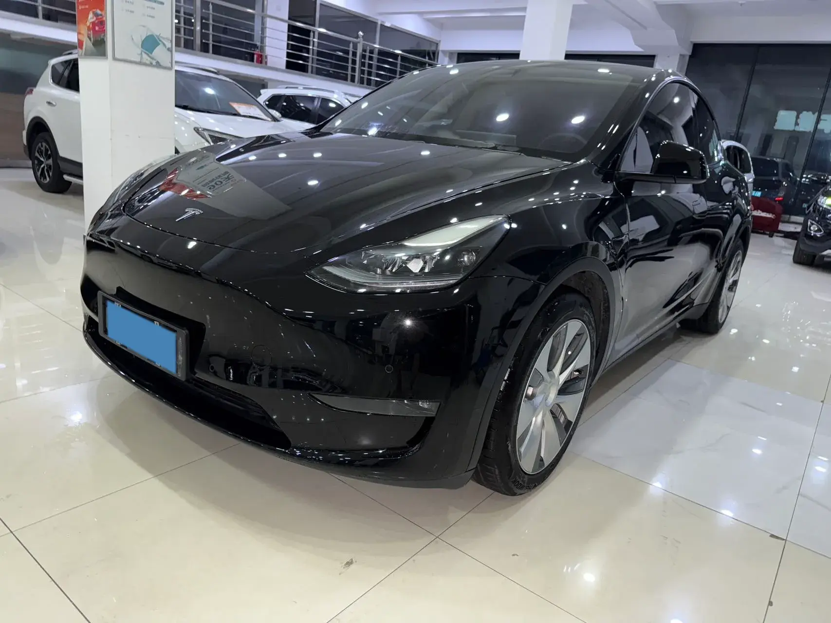 2021 TESLA MODEL view 1