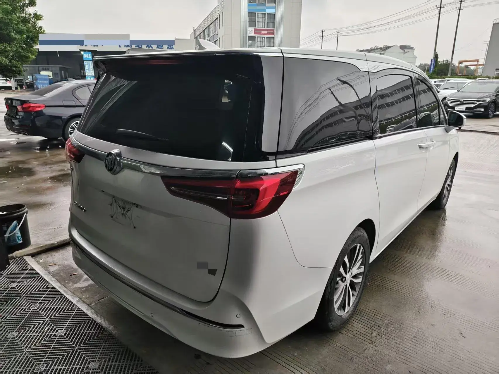 2023 BUICK GL8 thumbnail 4