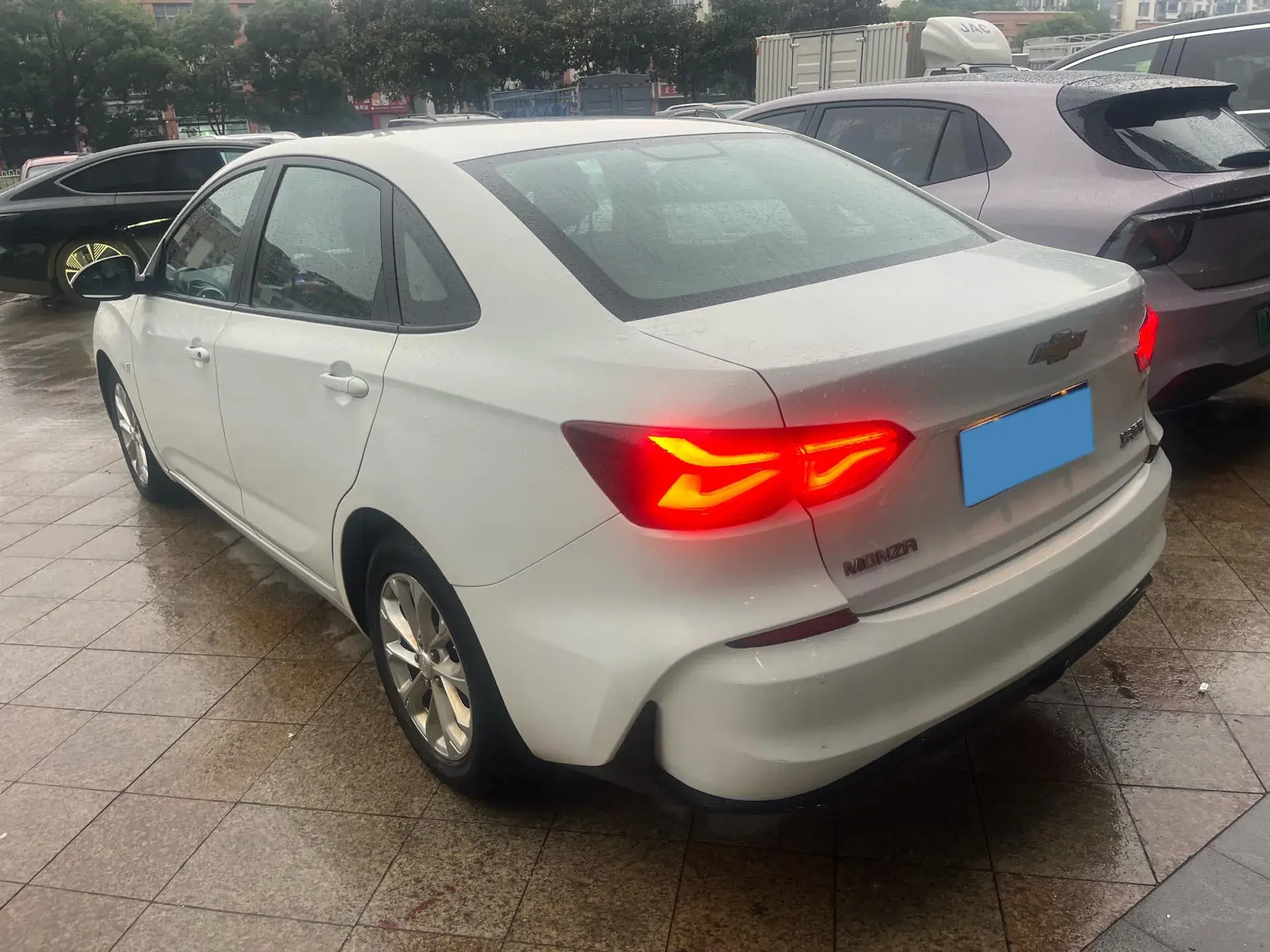 2023 CHEVROLET MONZA thumbnail 2